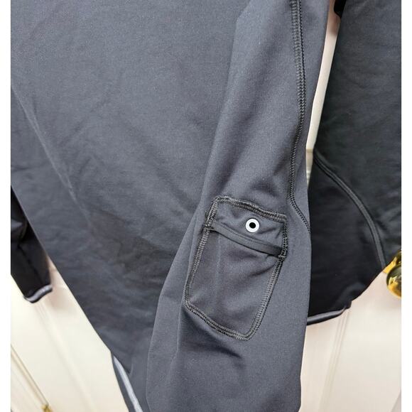 Under Armour Coldgear, Black Sport Layer, Underarm Vent Holes, Men's Size M - Picture 5 of 7